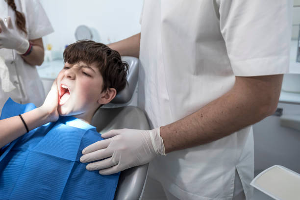 Best Weekend Emergency Dentist in Riverside, MO